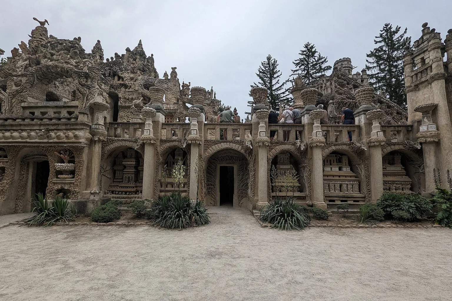 Palais idéal du Facteur Cheval à Hauterives